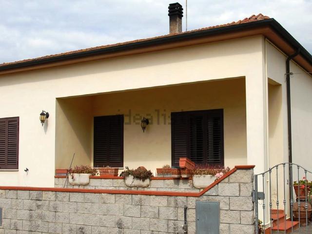 Casa in vendita a Venturina Terme, Campiglia Marittima