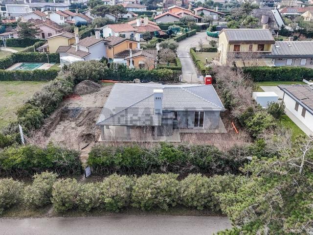 Casa in vendita a Rosolina, Veneto