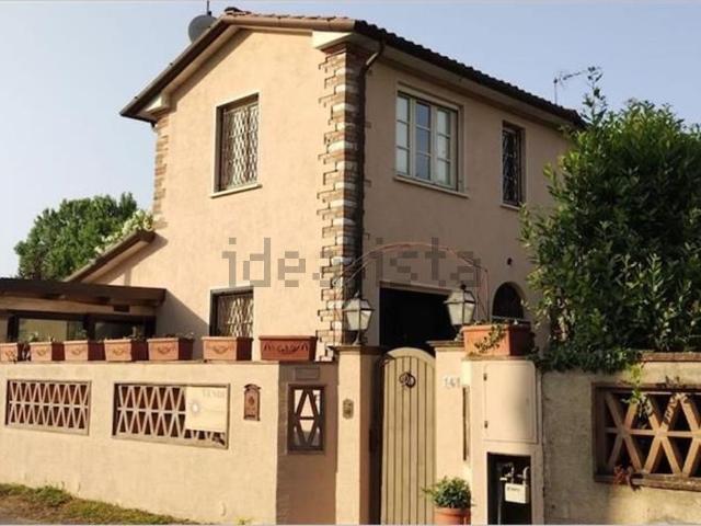 Casa in vendita a Vittoria Apuana, Forte Dei Marmi