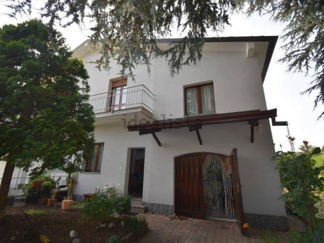 Casa in vendita a Oltrestazione, Legnano