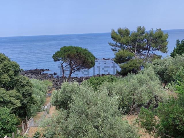 Casa in vendita a Acireale, Sicilia