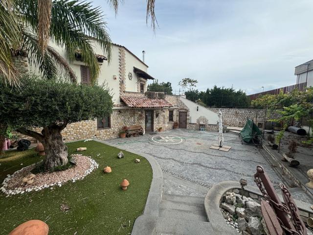 Casa in vendita a Trecase, Campania