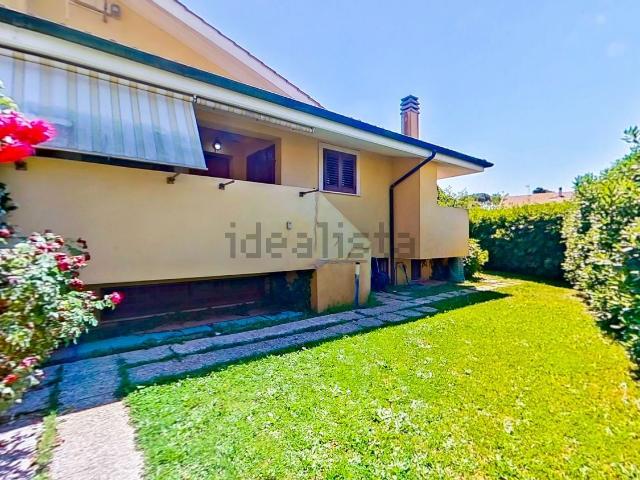 Casa in vendita a Monte Migliore, Roma Capitale