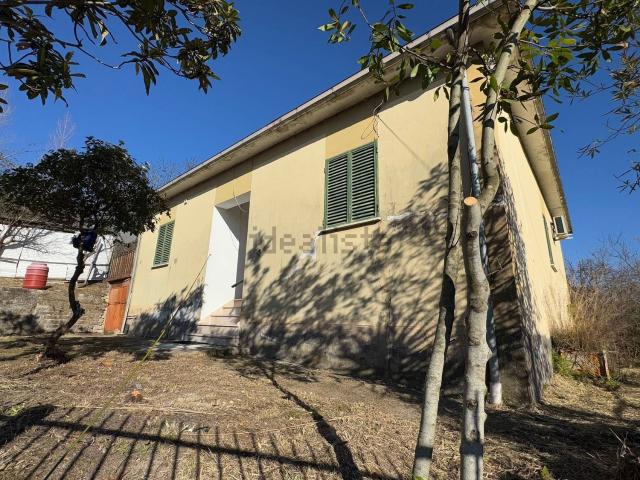 Casa in vendita a Santopadre, Lazio
