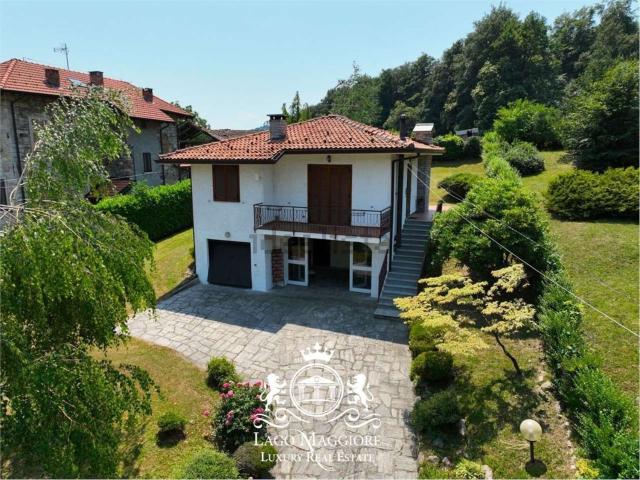 Casa in vendita a Brovello-Carpugnino, Piemonte
