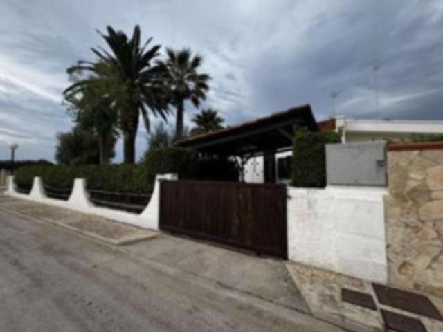 Casa in vendita a Fiumara, Puglia