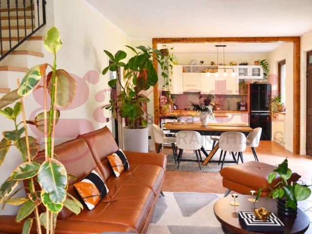 Casa in vendita a Dosso - Villaggio Angela Maria, Ranzanico