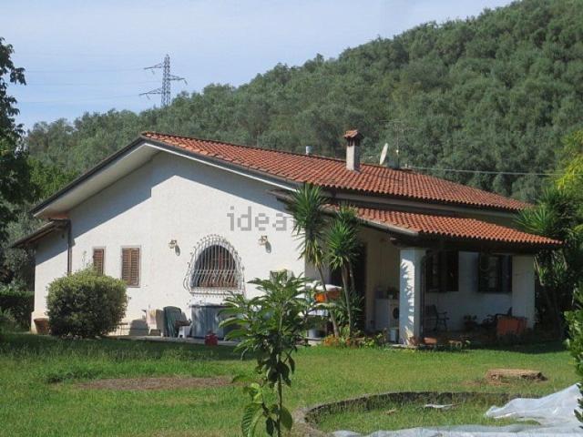 Casa in vendita a Tonfano, Toscana
