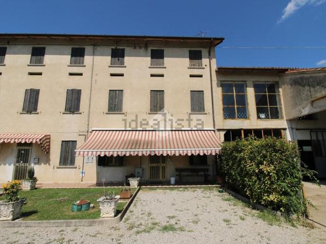 Casa in vendita a Navolè, Gorgo al Monticano