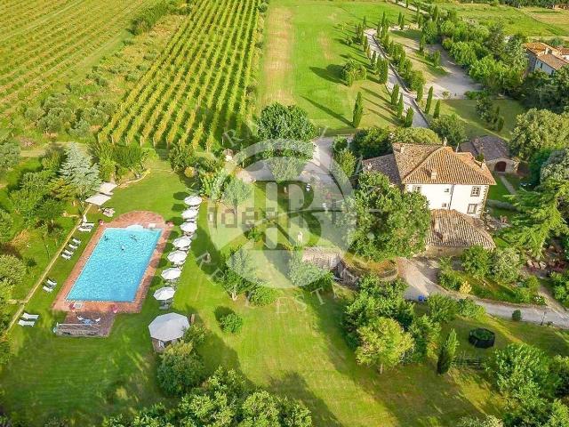 Casa in vendita a Cortona, Toscana