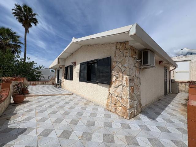 Casa in vendita a Siracusa, Sicilia