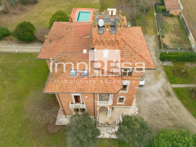 Casa in vendita a Zoppola, Friuli-Venezia Giulia