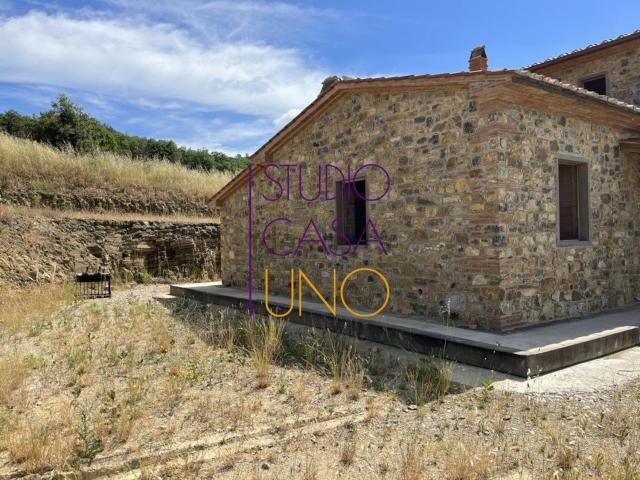 Casa in vendita a Bucine, Toscana