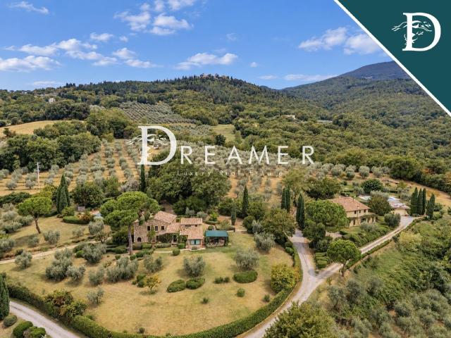 Casa in vendita a Piazze, Cetona