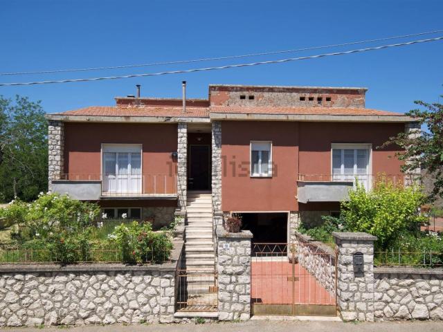 Casa in vendita a Castiglione In Teverina, Lazio