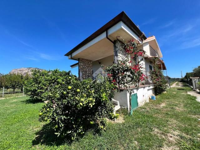 Casa in vendita a Porto Badino, Terracina