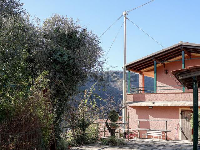 Casa in vendita a Chiavari, Liguria
