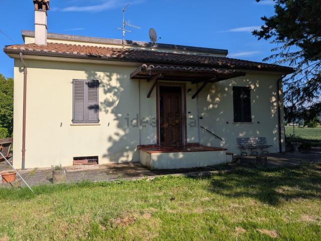 Casa in vendita a Spoleto, Umbria