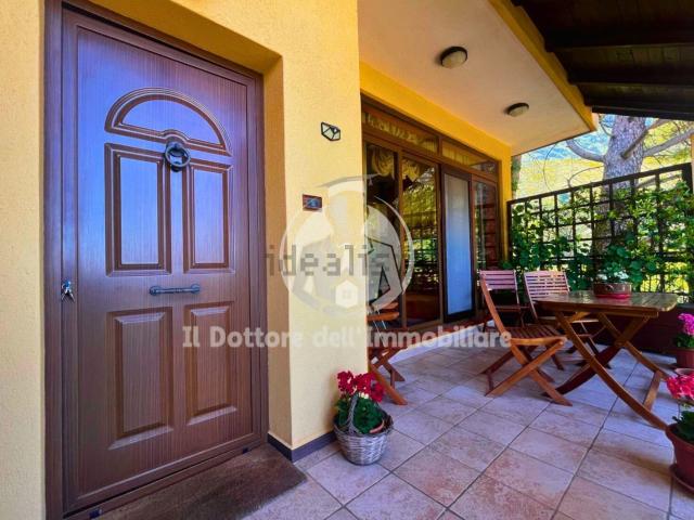 Casa in vendita a Montelepre, Sicilia