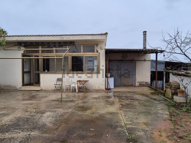 Casa in vendita a Aprilia, Lazio