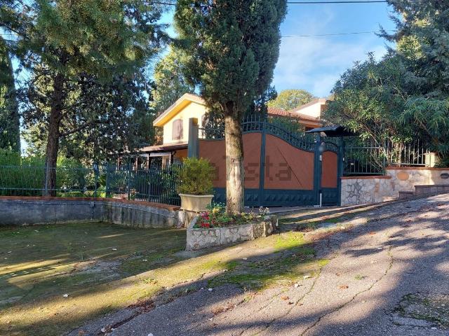 Casa in vendita a Eboli, Campania
