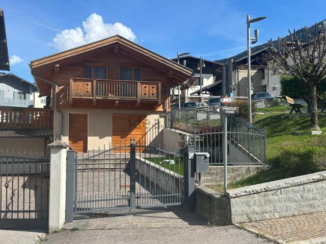Casa in vendita a Comunità delle Giudicarie, Massimeno