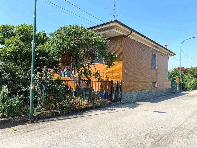 Casa in vendita a Piemonte, Vercelli