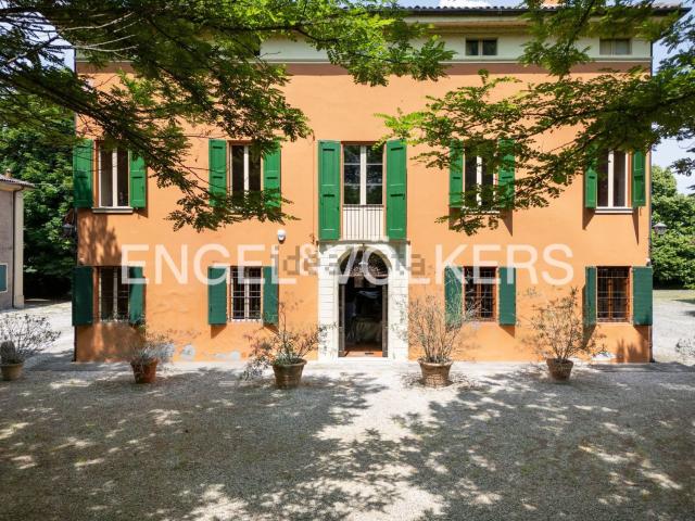 Casa in vendita a Ferrara, Reggio Emilia