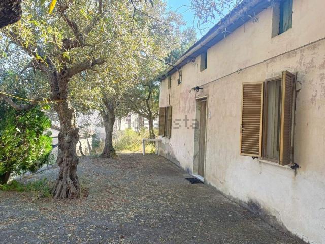 Casa in vendita a Calabria, Cosenza