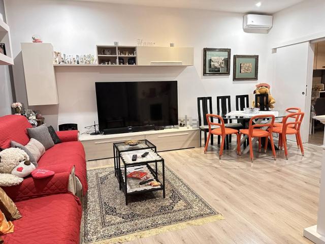 Casa in vendita a Busto Arsizio, Lombardia