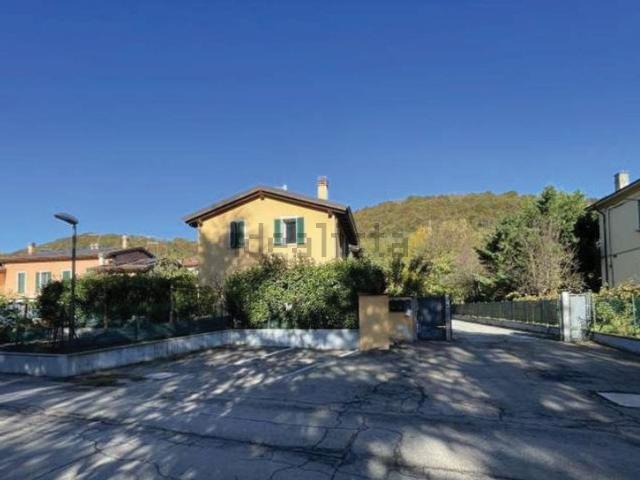 Casa in vendita a Unione dell'Appennino Bolognese, Marzabotto