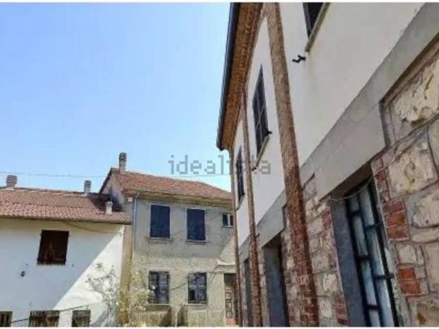 Casa in vendita a Piemonte, Alessandria