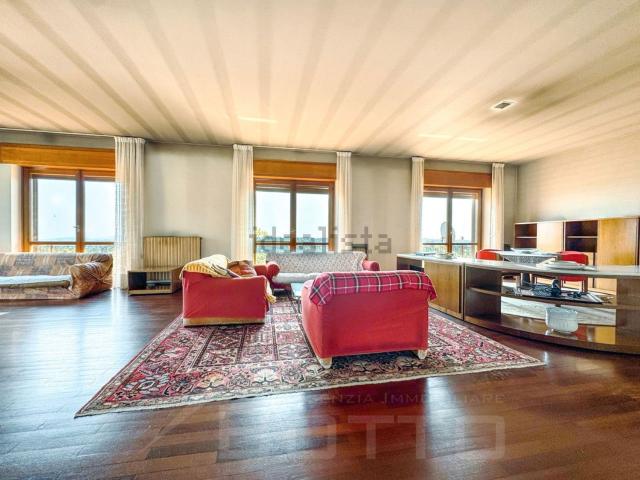 Casa in vendita a Gattico, Novara