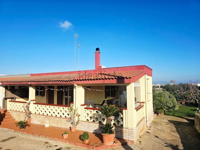 Casa in vendita a Puglia, Bari