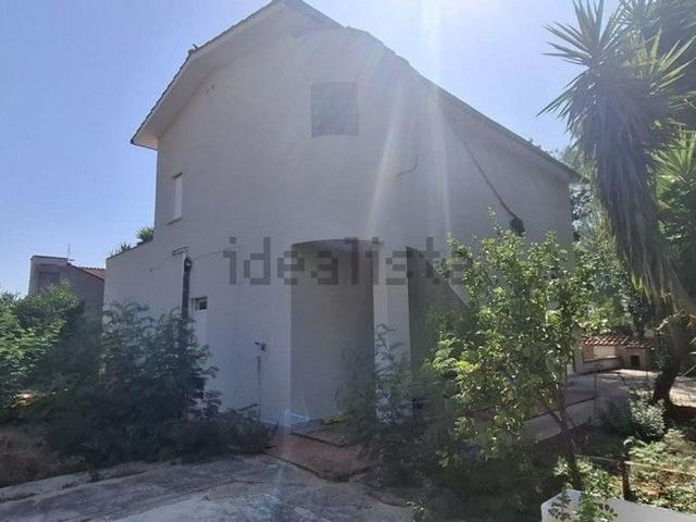 Casa in vendita a Piraineto, Carini