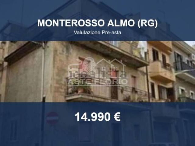 Casa in vendita a Monterosso Almo, Sicilia