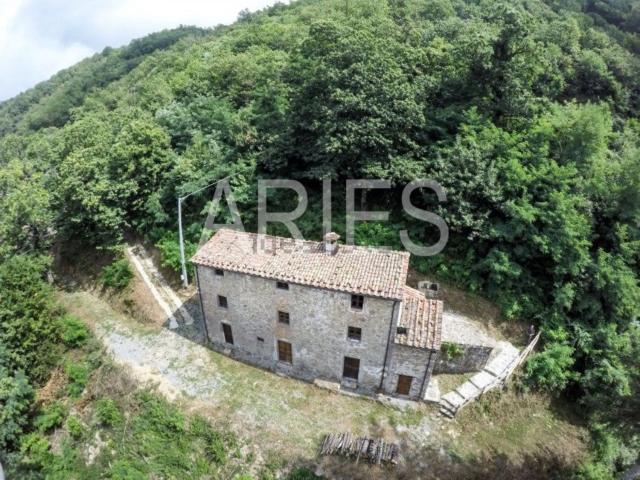 Casa in vendita a Unione dei comuni Media Valle del Serchio, Coreglia Antelminelli