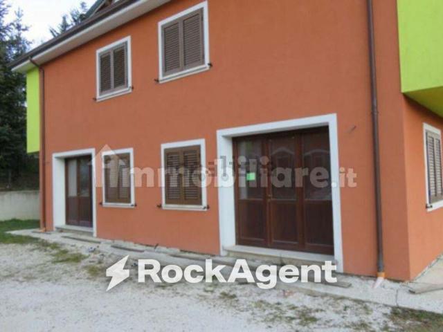 Casa in vendita a Collettara, Scoppito