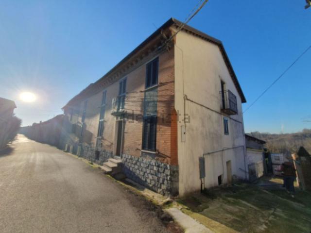 Casa in vendita a Piemonte, Alessandria