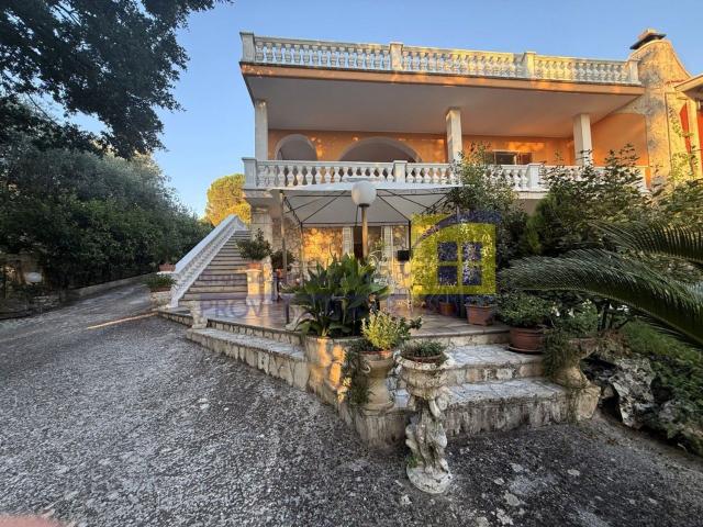 Casa in vendita a Fasano, Brindisi