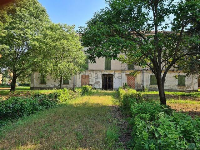Casa in vendita a Unione di comuni Terre di Castelli, Vignola