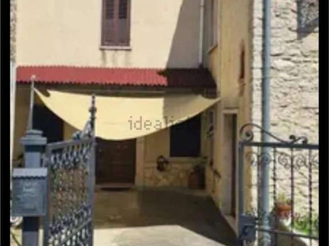 Casa in vendita a Guardea, Umbria