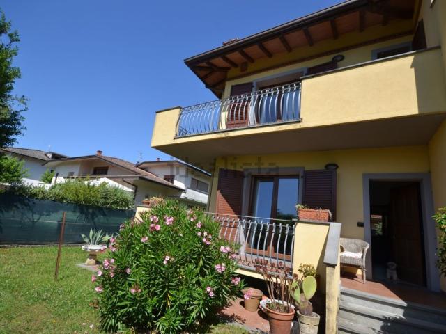 Casa in vendita a Tonfano, Toscana