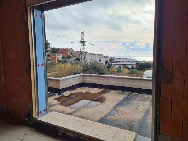 Casa in vendita a Montemazzano, Piombino
