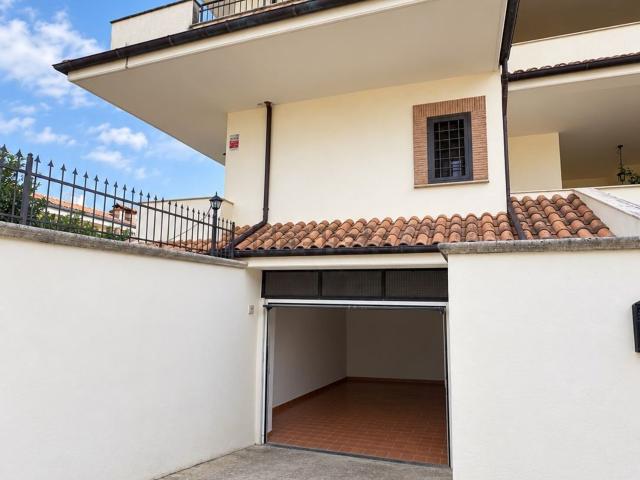 Casa in vendita a Piglio, Frosinone
