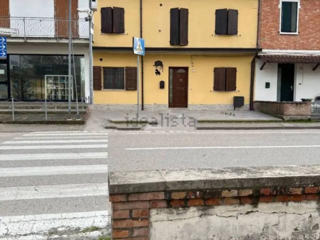 Casa in vendita a Argenta, Reggio Emilia