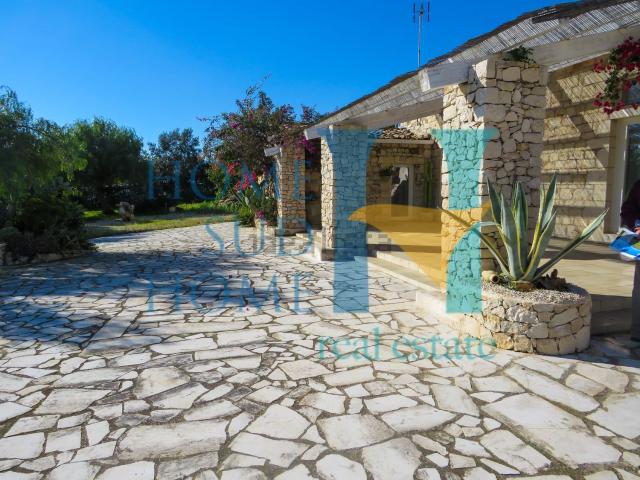 Casa in vendita a Pozzallo, Sicilia