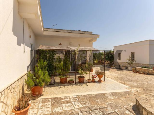 Casa in vendita a Puglia, Brindisi
