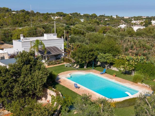 Casa in vendita a Contrada Badessa, Ostuni