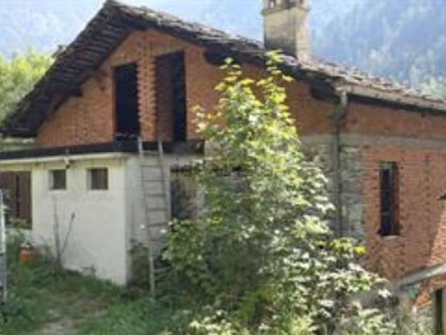 Casa in vendita a Gaby, Aosta